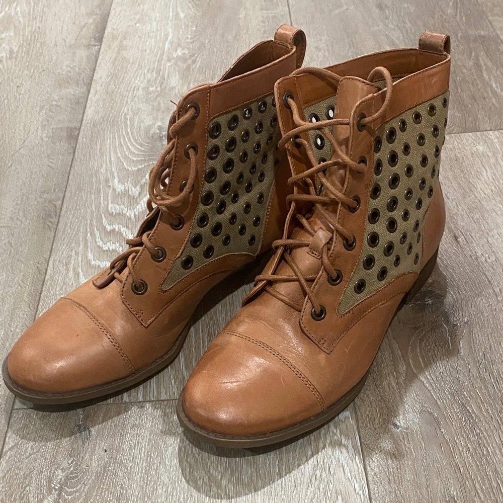 Gianni Bini Tan and Brown Lace Up Boots